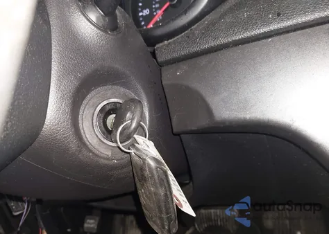 2019 Kia Sportage Lx z USA, uszkodzony, nr VIN KNDPMCAC2K7620808